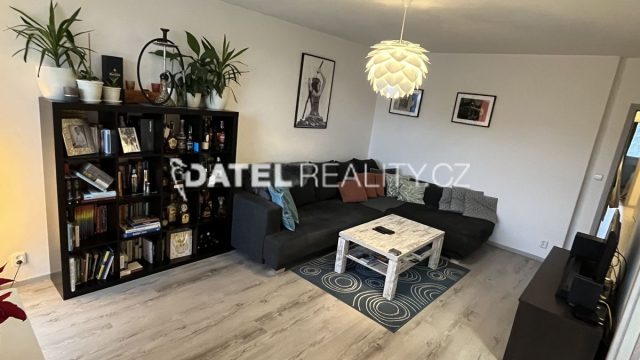 Prodej 3+1→72 m², Horní Měcholupy