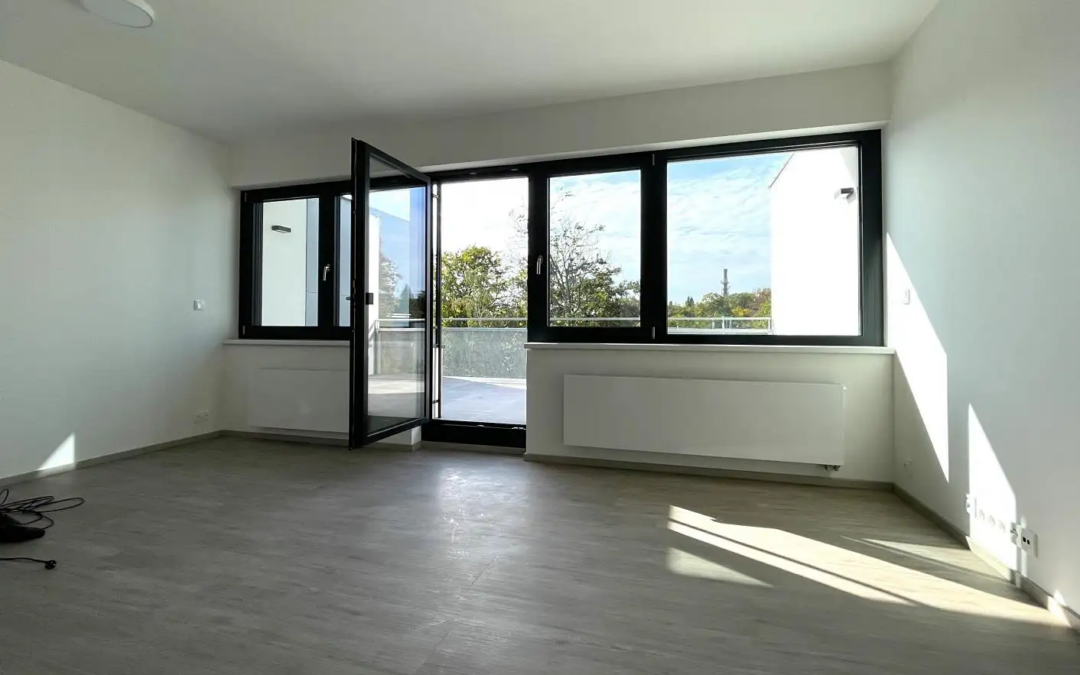Pronájem 1+kk 56m2 Primátorská, Libeň